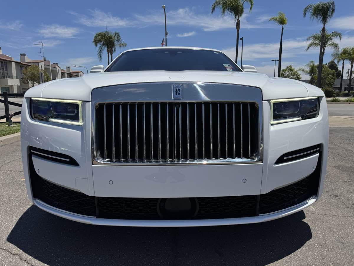 Used 2022 Rolls-Royce Ghost w/ Ghost Package AWD/4WD image 12