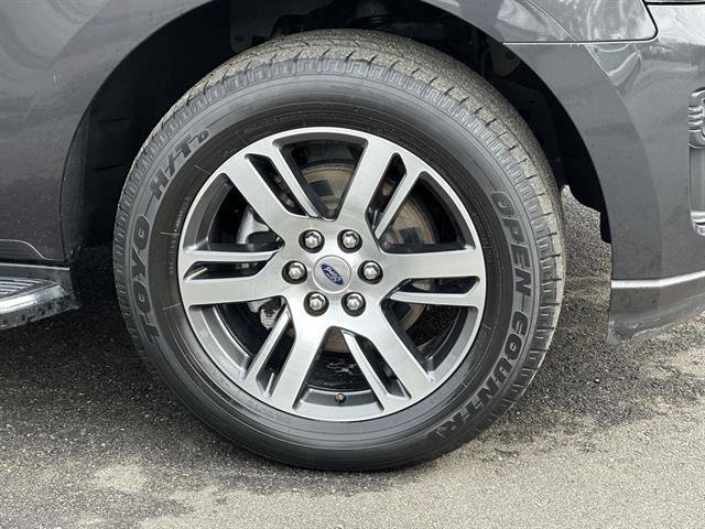 Used 2022 Ford Expedition XLT image 7