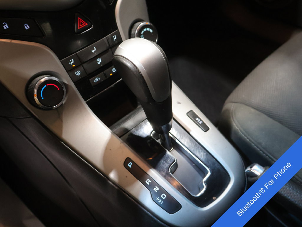 Used 2012 Chevrolet Cruze LT w/ All-Star Edition FWD image 7