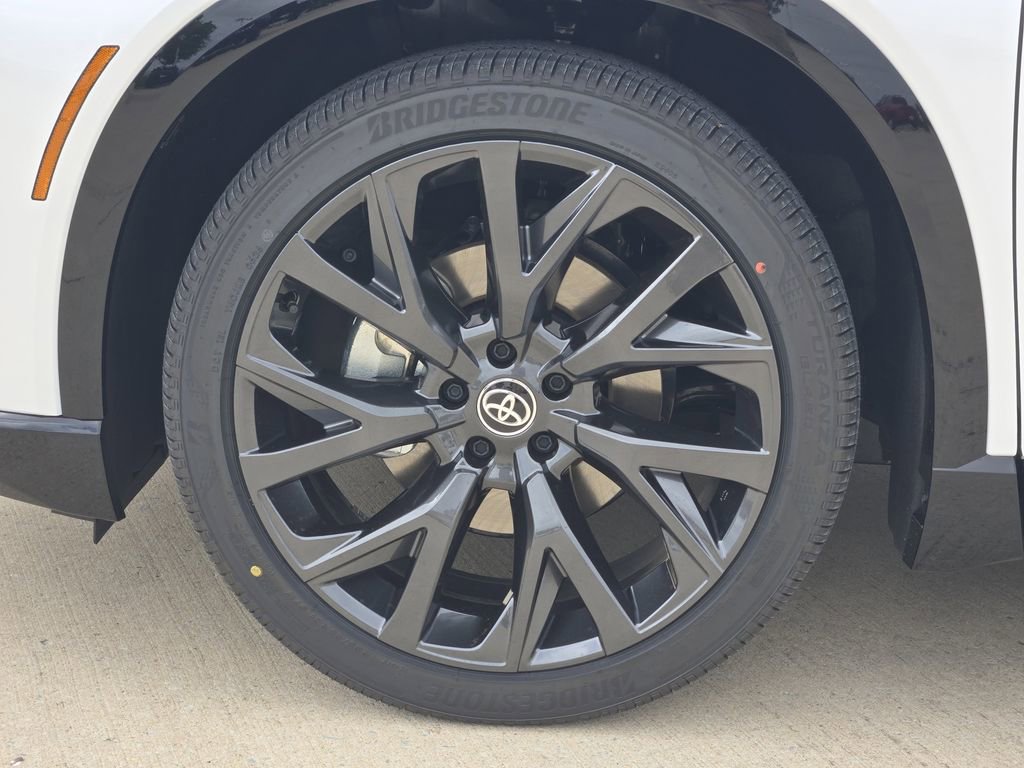 New 2026 Toyota Crown Signia AWD/4WD image 10