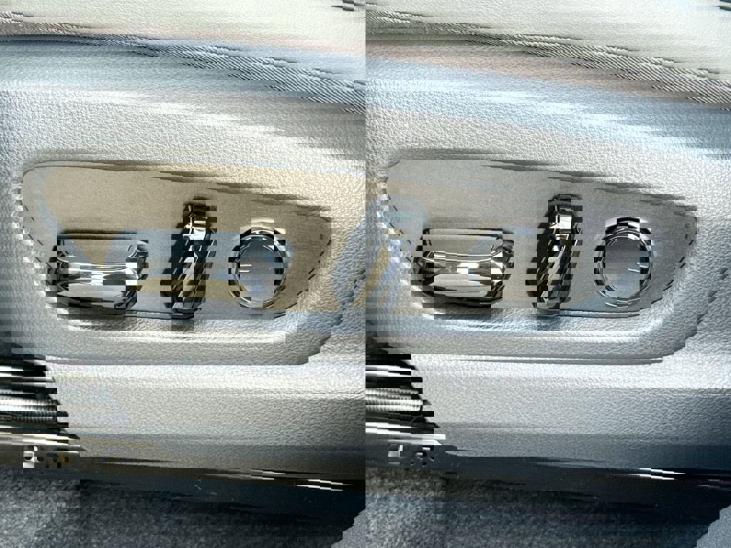 New 2026 Lexus RZ 350e 2WD image 15