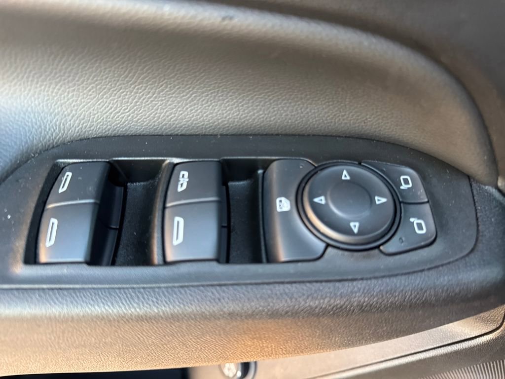 Used 2024 Chevrolet Equinox LT image 21