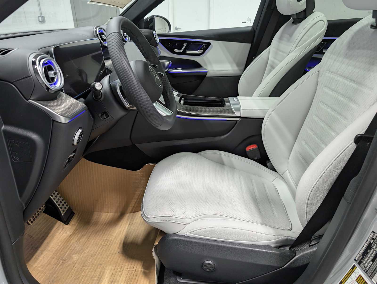 New 2026 Mercedes-Benz GLC 300 GLC 300 image 4