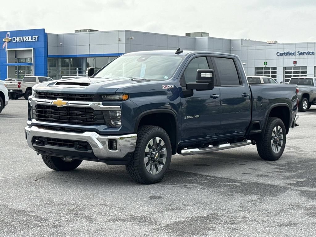 New 2026 Chevrolet Silverado 3500 LT w/ Leather Package AWD/4WD image 15