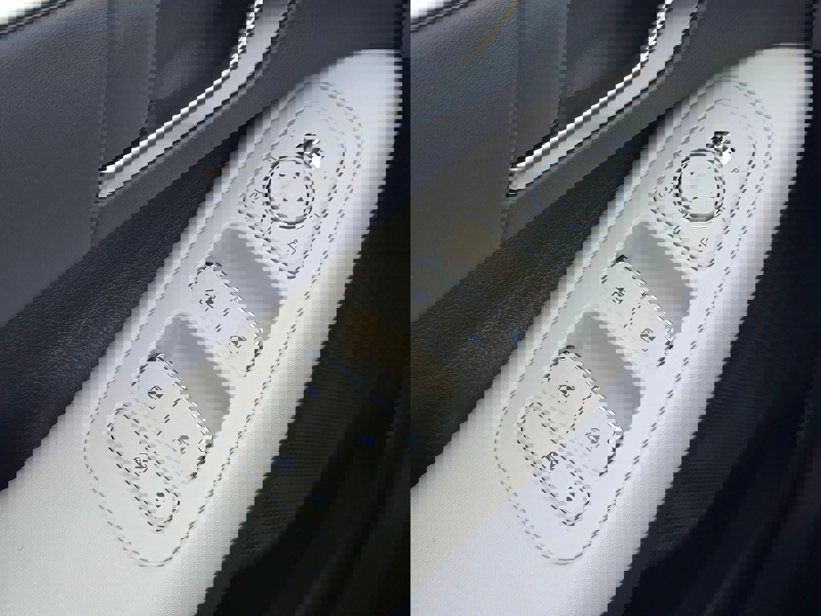 New 2026 Hyundai Sonata Blue image 23