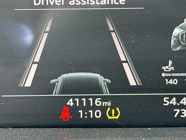 Used 2021 Audi Q8 Prestige w/ Prestige Package image 27