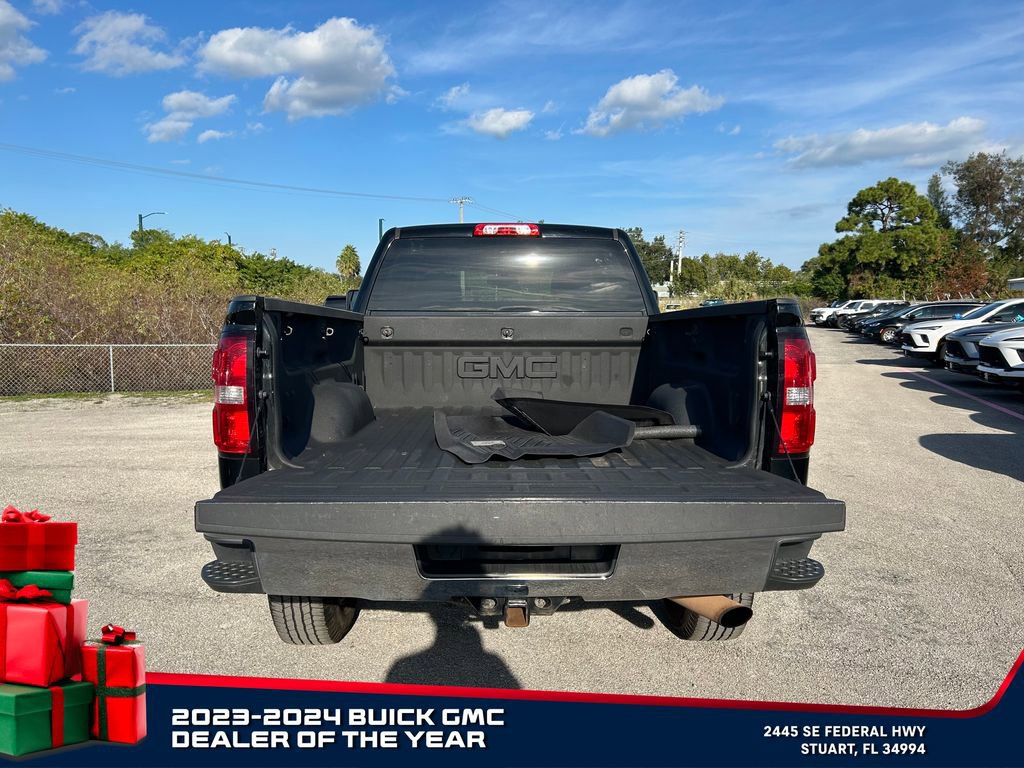 Used 2018 GMC Sierra 2500 SLT w/ Snow Plow Prep Package image 15