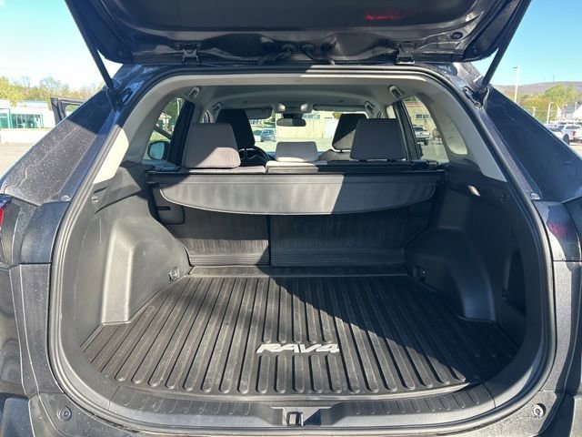 Certified 2024 Toyota RAV4 XLE AWD/4WD image 26
