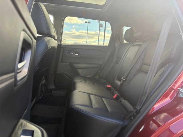 Used 2023 Nissan Rogue SL image 17