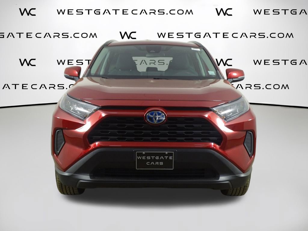 Used 2022 Toyota RAV4 LE image 4