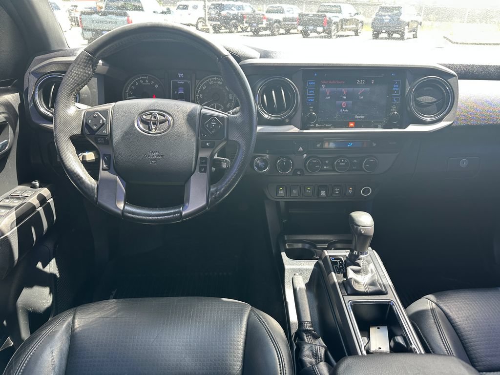 Used 2019 Toyota Tacoma TRD Off-Road AWD/4WD image 15