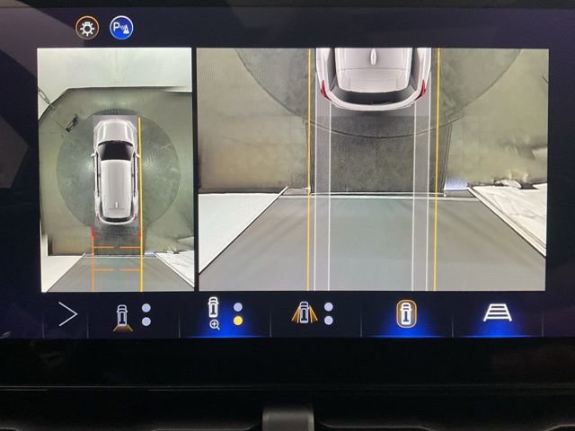 New 2026 Chevrolet Equinox ACTIV w/ Convenience Package III image 16