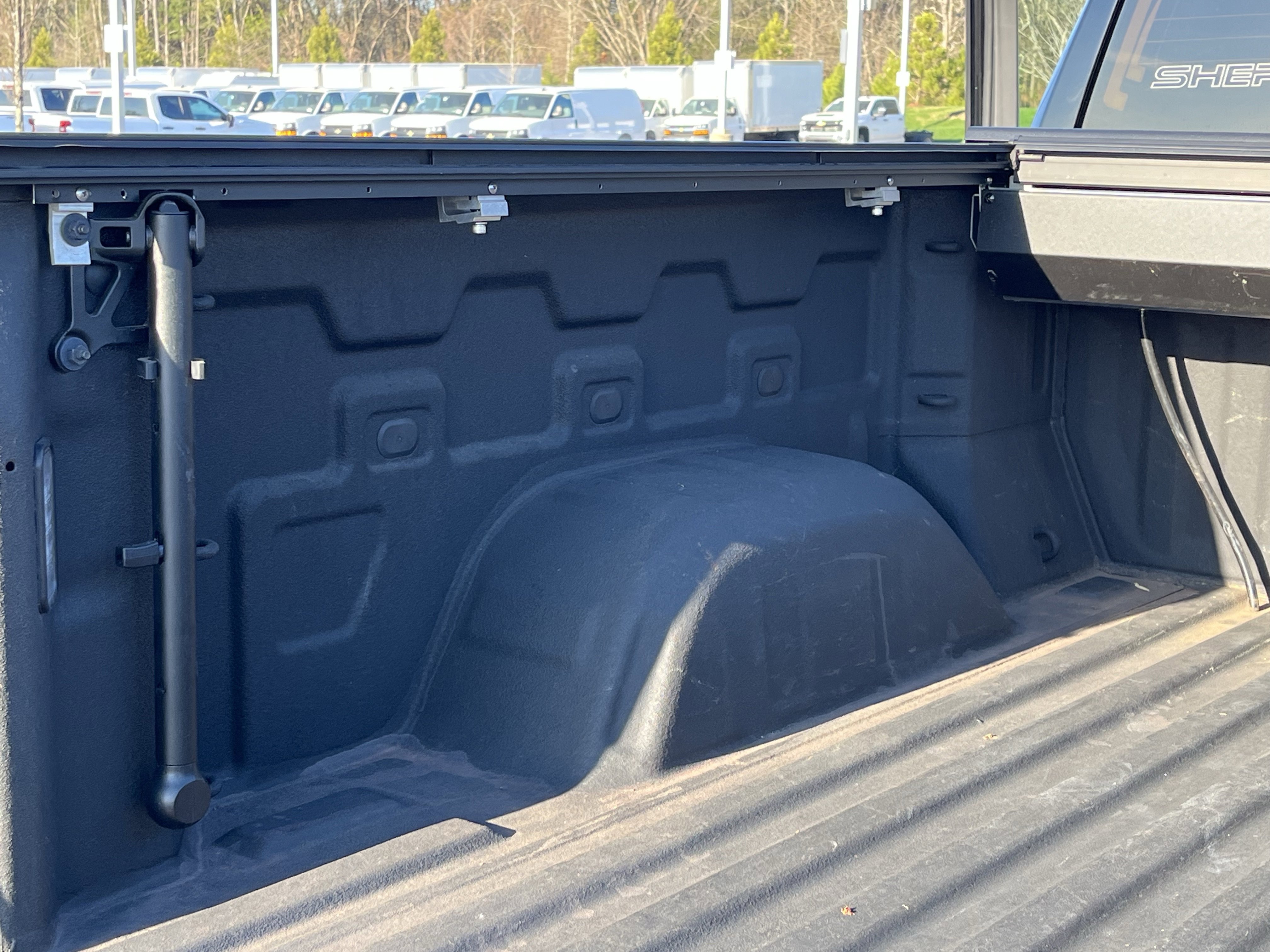 Used 2023 GMC Sierra 1500 Elevation w/ Preferred Package image 34