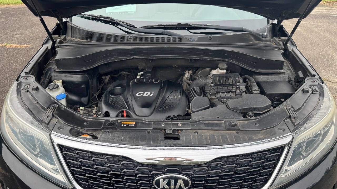 Used 2015 Kia Sorento LX image 19