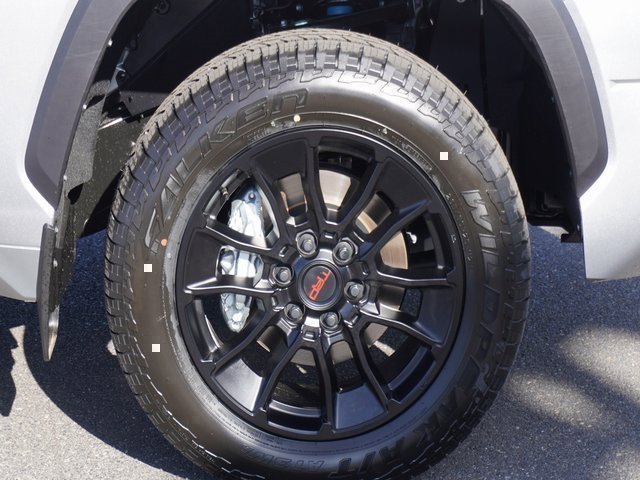 New 2025 Toyota Tundra Limited image 5