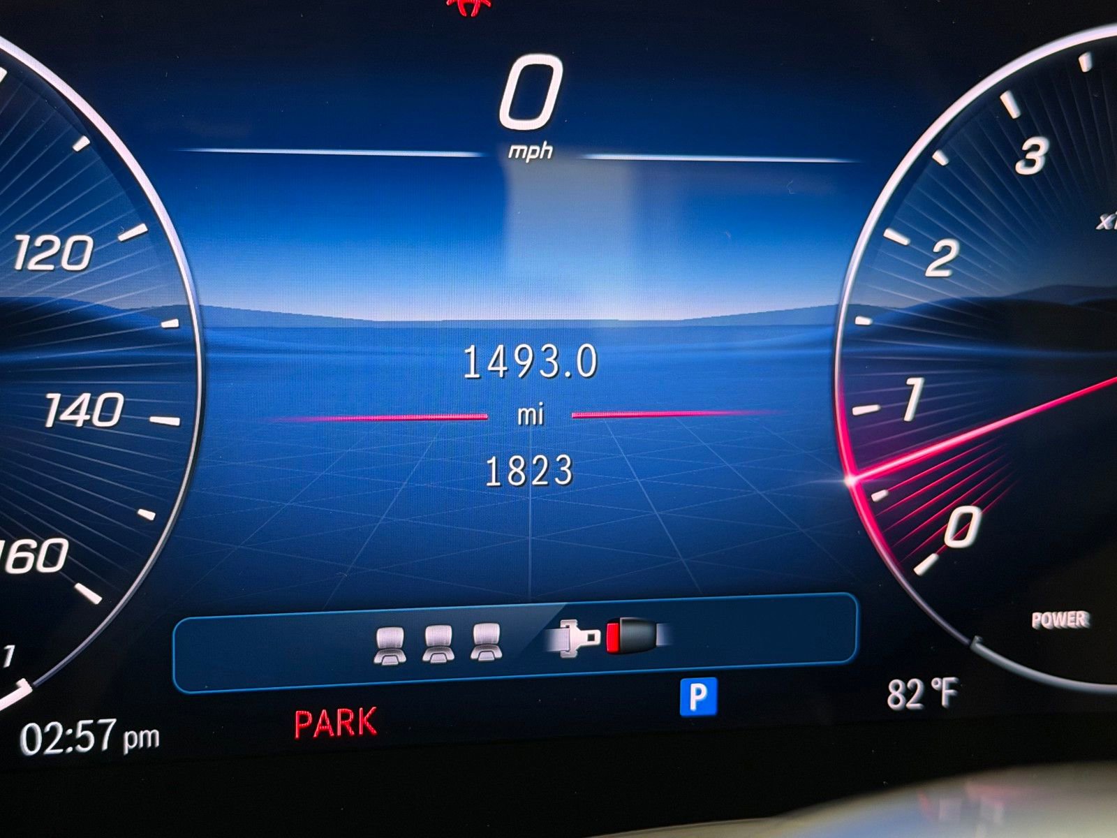 Certified 2025 Mercedes-Benz C 300 4MATIC Sedan image 3