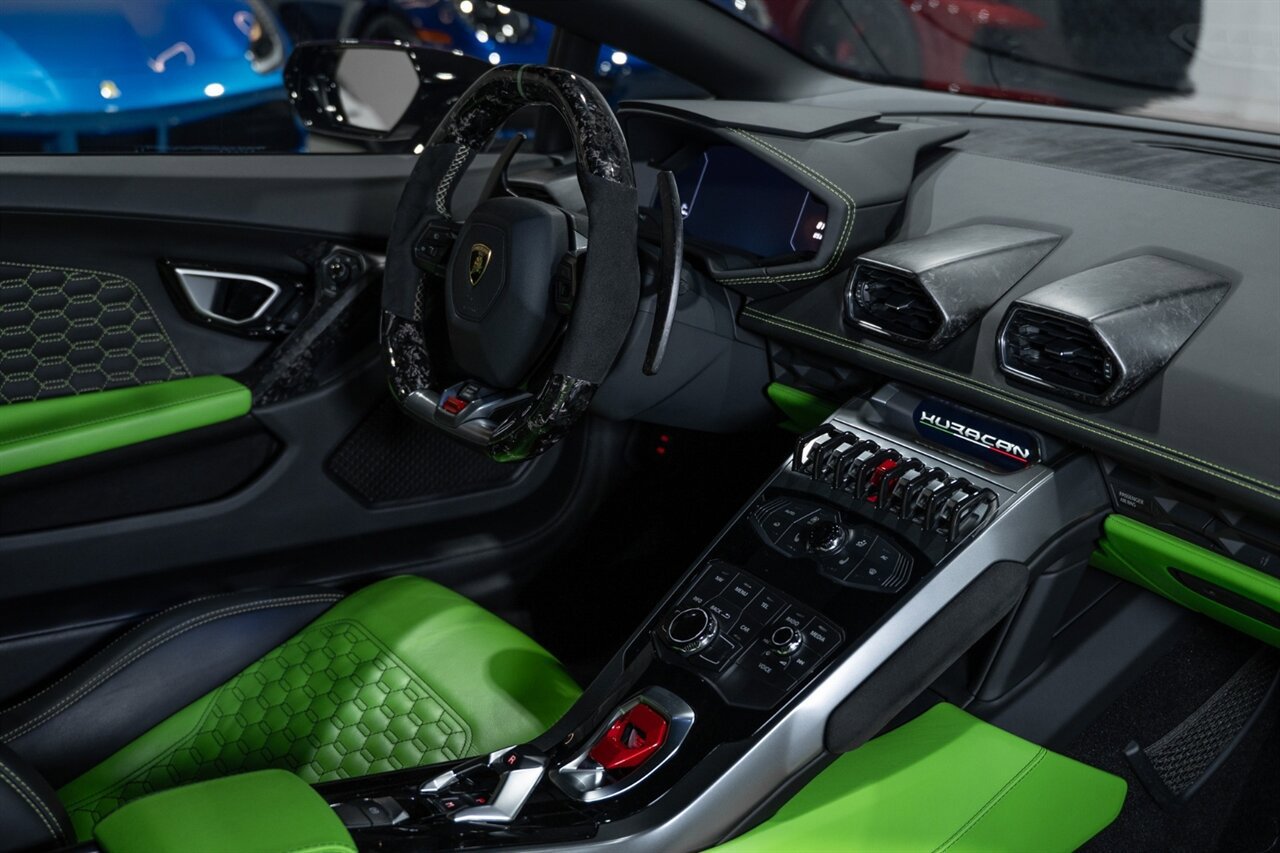 Used 2018 Lamborghini Huracan LP 580-2 RWD image 53
