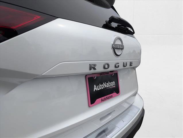 New 2026 Nissan Rogue SV image 25