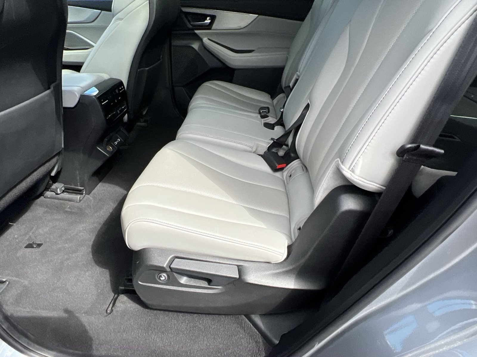 Certified 2024 Acura MDX w/ Technology Package AWD/4WD image 22