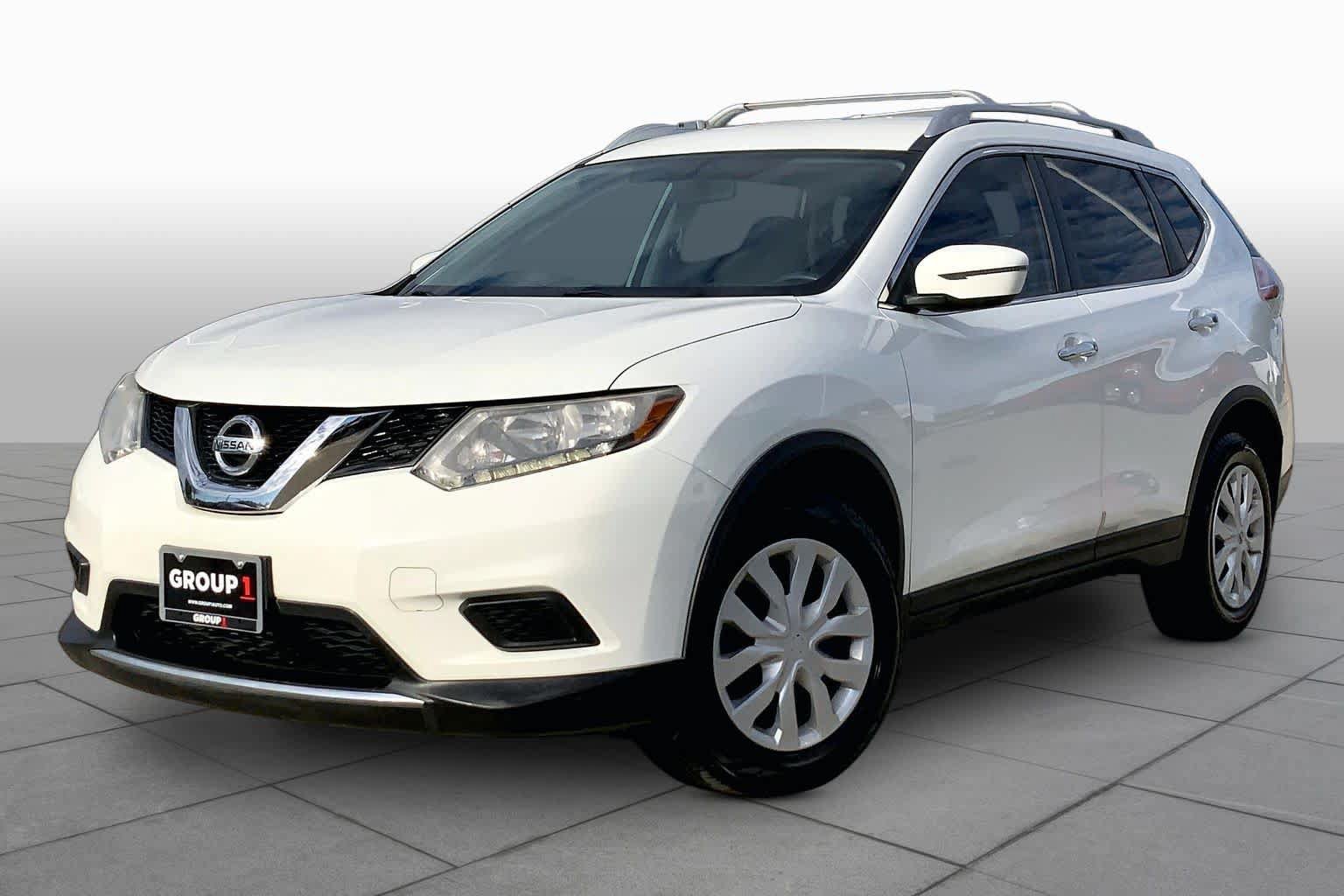 Used 2016 Nissan Rogue S w/ Appearance Package