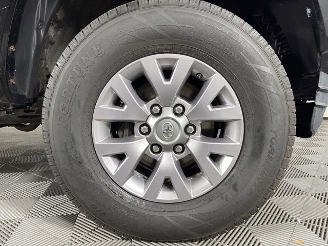 Used 2017 Toyota Tacoma SR5 image 13