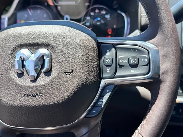 New 2026 RAM 3500 Laramie AWD/4WD image 21