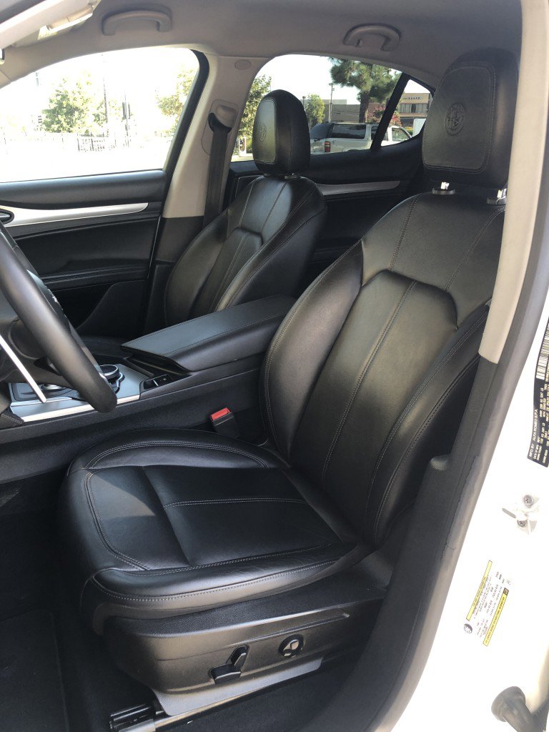 Used 2018 Alfa Romeo Stelvio Sport w/ Quick Order Package 22J Sport image 33