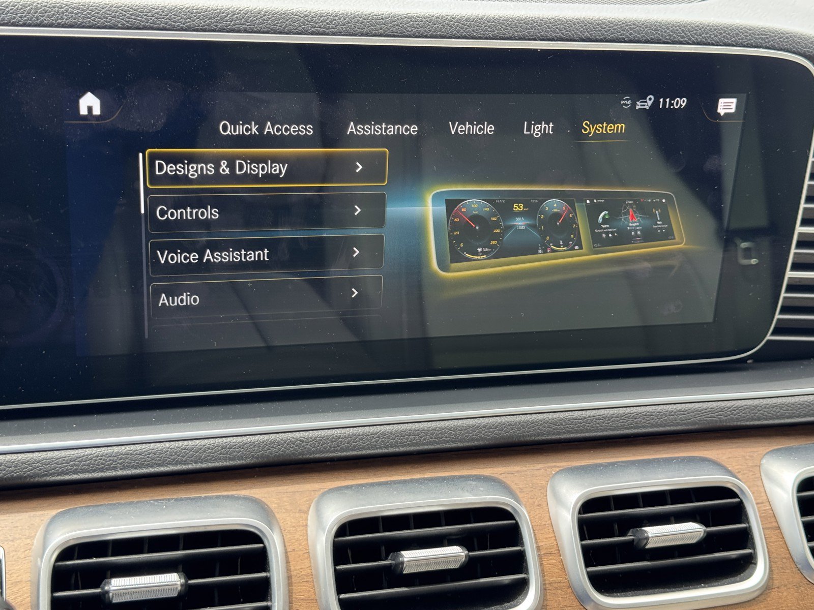 Used 2022 Mercedes-Benz GLE 350 w/ Premium Package image 19