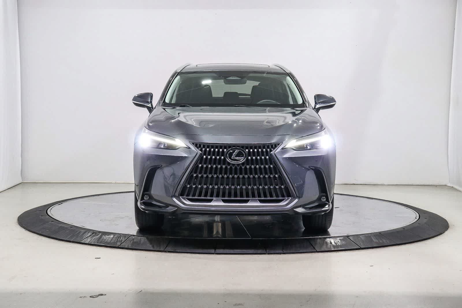 Used 2024 Lexus NX 250 FWD w/ Premium Package image 6
