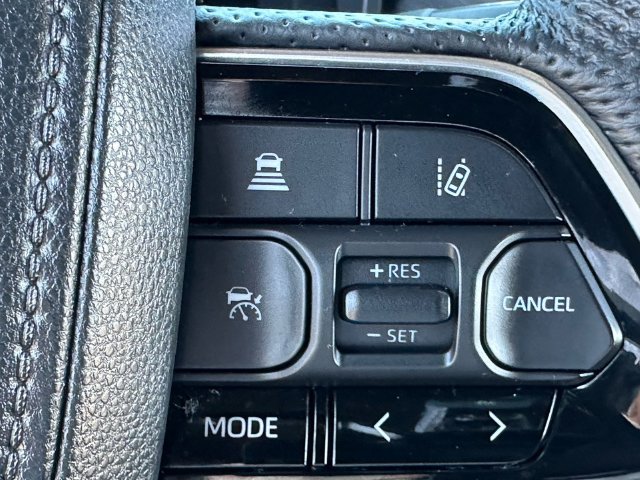Certified 2022 Toyota Tundra Platinum AWD/4WD image 15