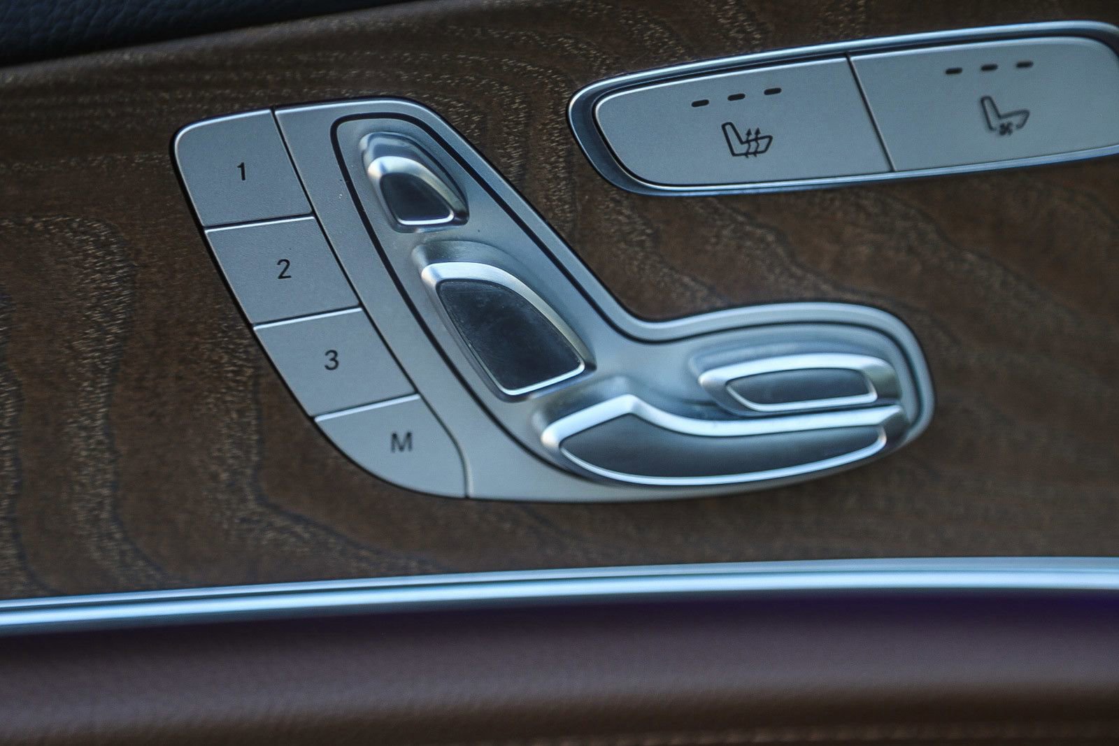 Certified 2022 Mercedes-Benz E 53 AMG 4MATIC Sedan w/ Driver Assistance Package image 20