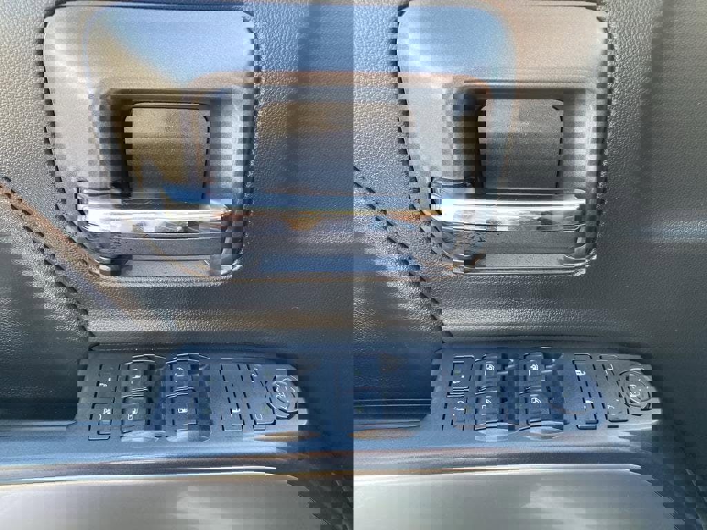 Used 2015 Chevrolet Silverado 1500 LT w/ All Star Edition image 22