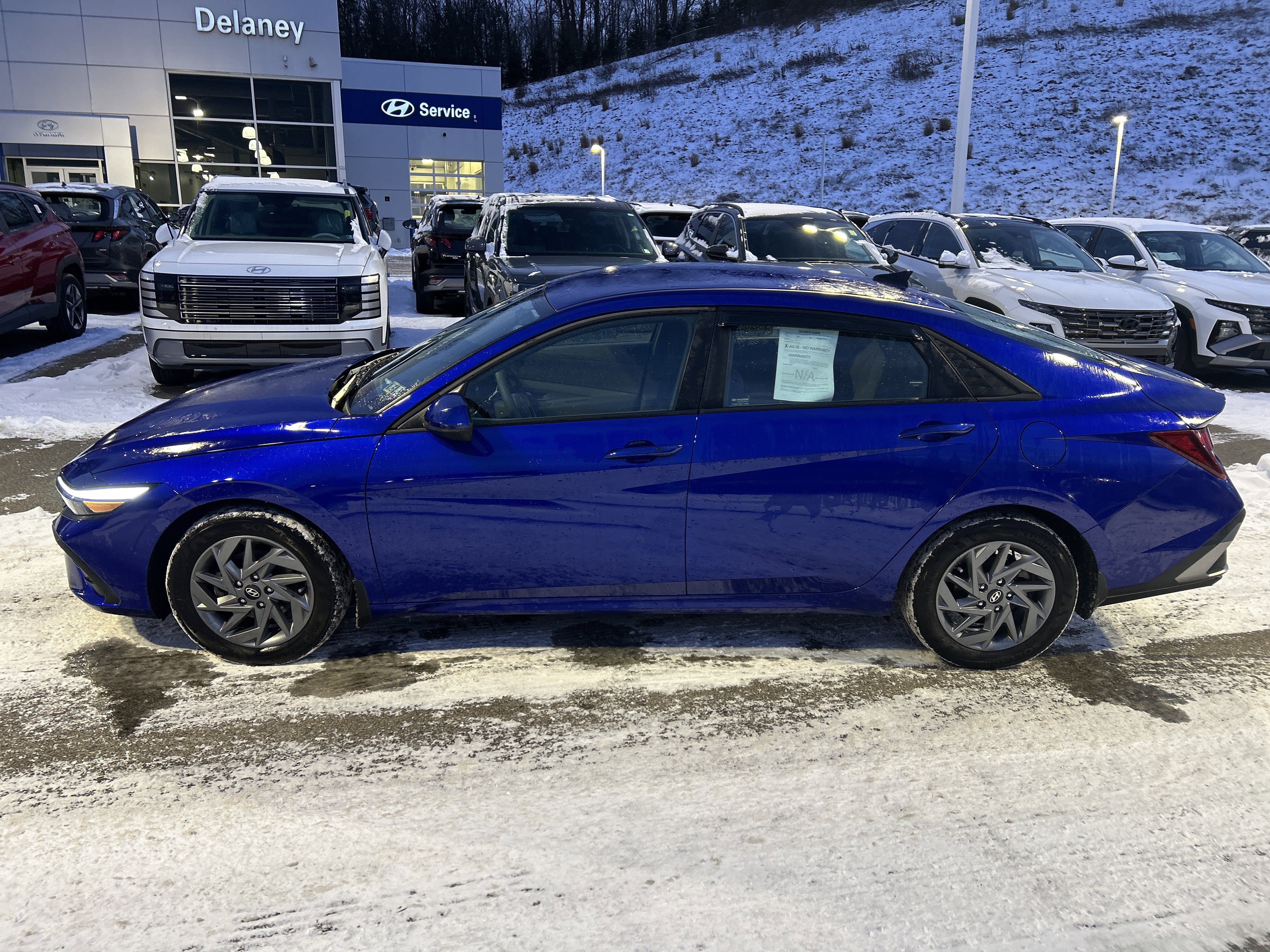 Certified 2024 Hyundai Elantra SEL image 16