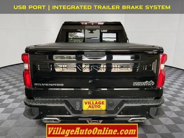 Used 2019 Chevrolet Silverado 1500 High Country w/ Technology Package AWD/4WD image 3