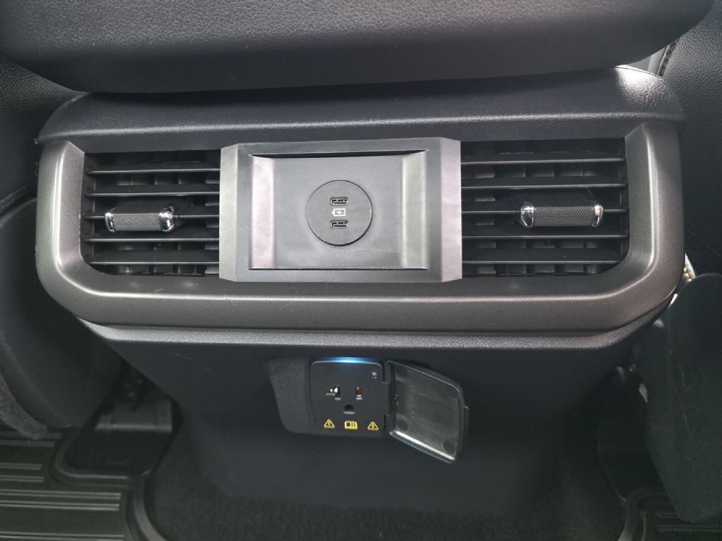 Used 2025 Ford F150 Tremor AWD/4WD image 36