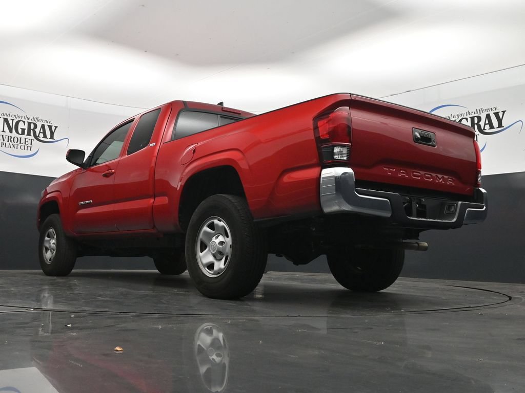 Used 2022 Toyota Tacoma SR5 RWD image 30