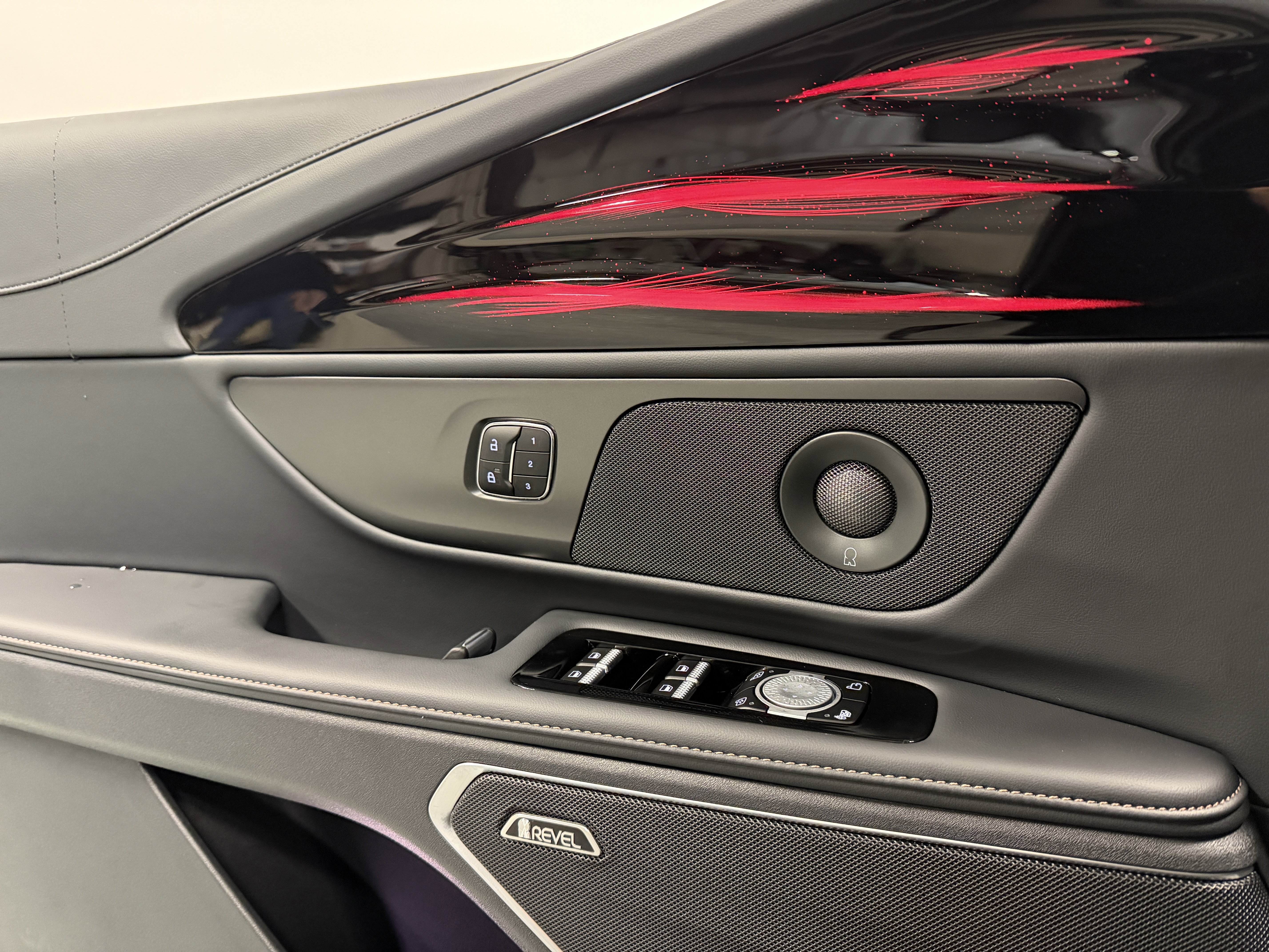 New 2026 Lincoln Nautilus Reserve image 23