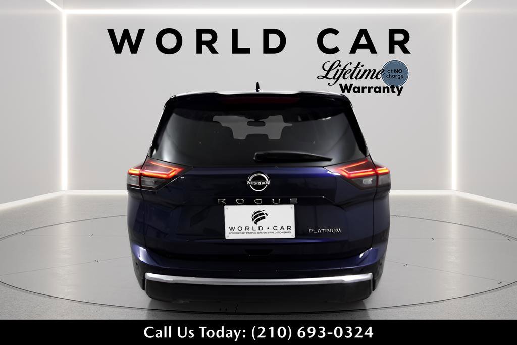 Used 2024 Nissan Rogue Platinum w/ Platinum Premium Package image 6
