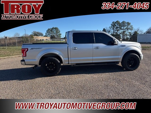 Used 2015 Ford F150 XLT w/ Equipment Group 302A Luxury image 11