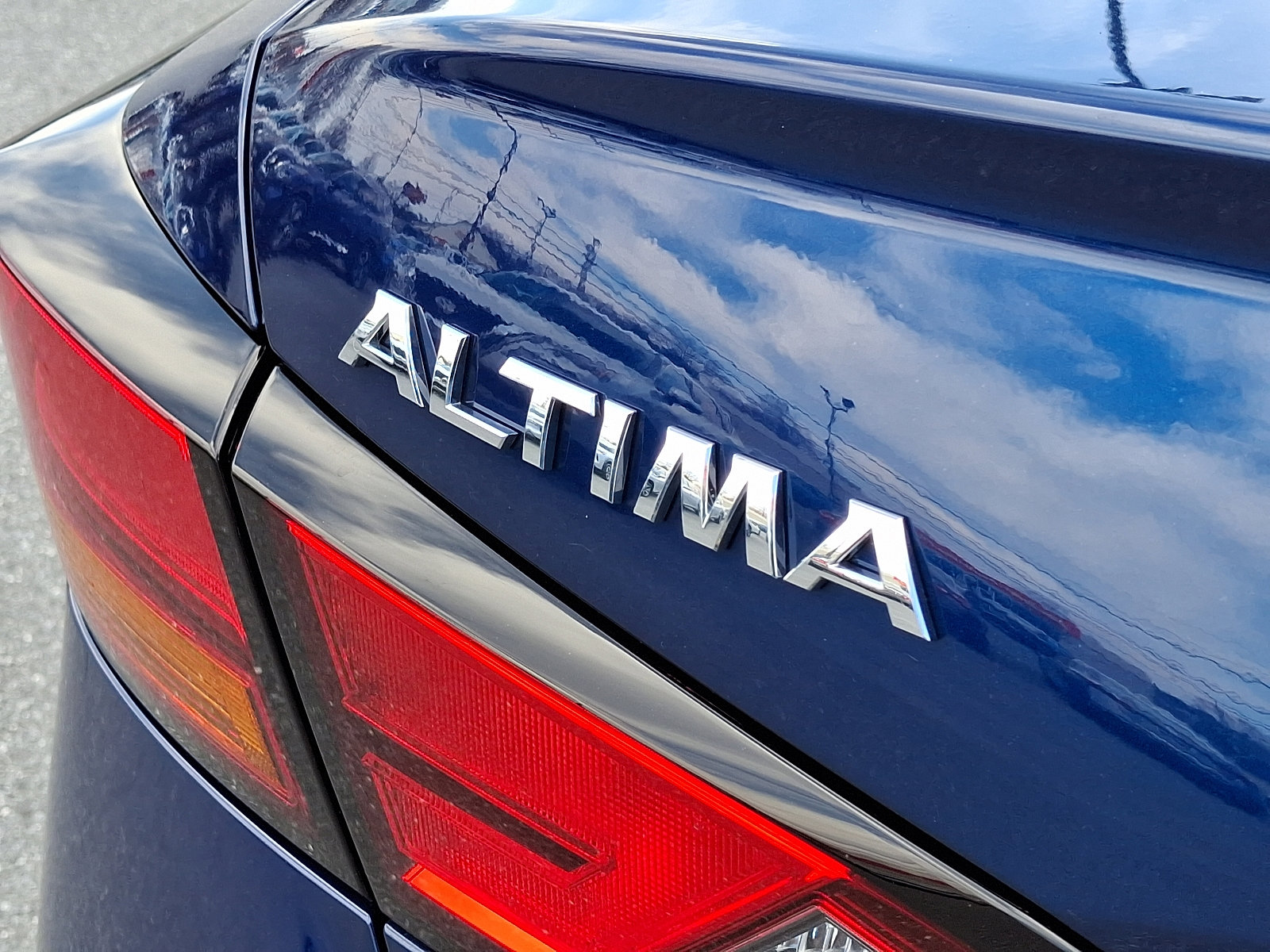 Certified 2022 Nissan Altima 2.5 SR image 29