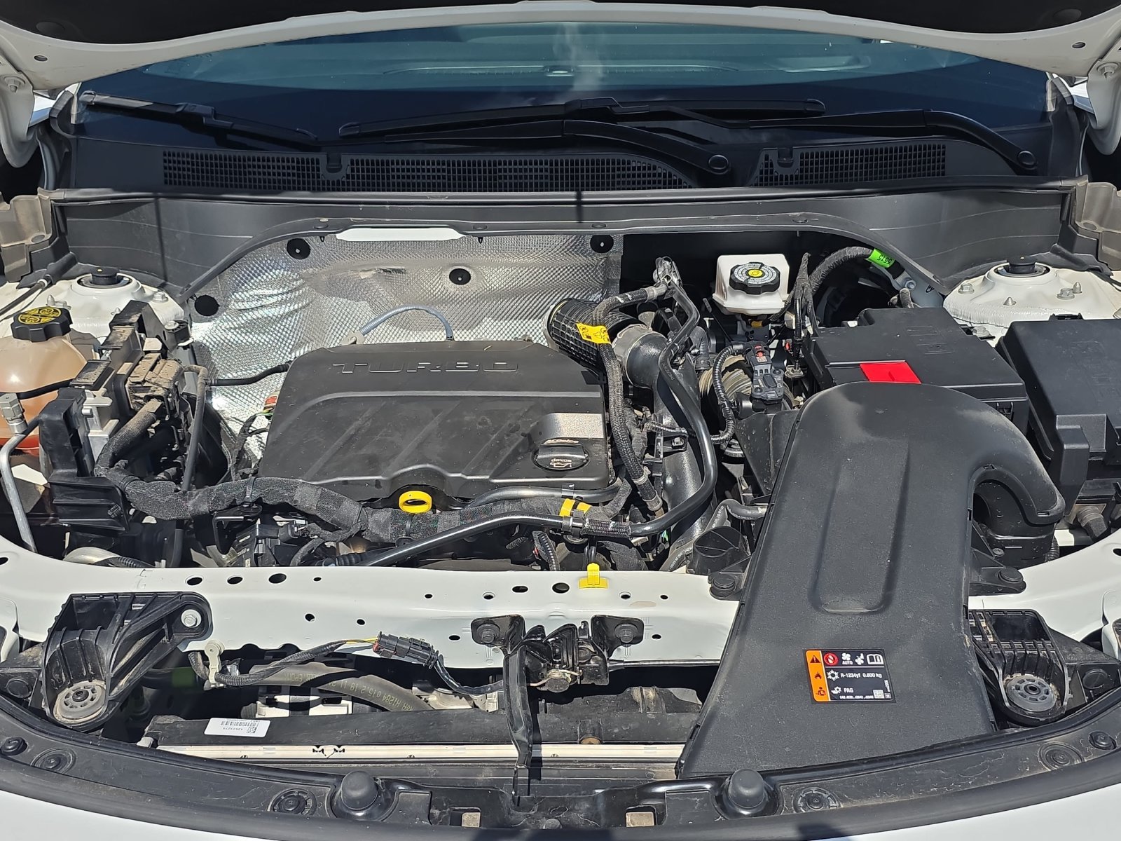 Used 2025 Buick Envista Sport Touring w/ Convenience I Package FWD image 31