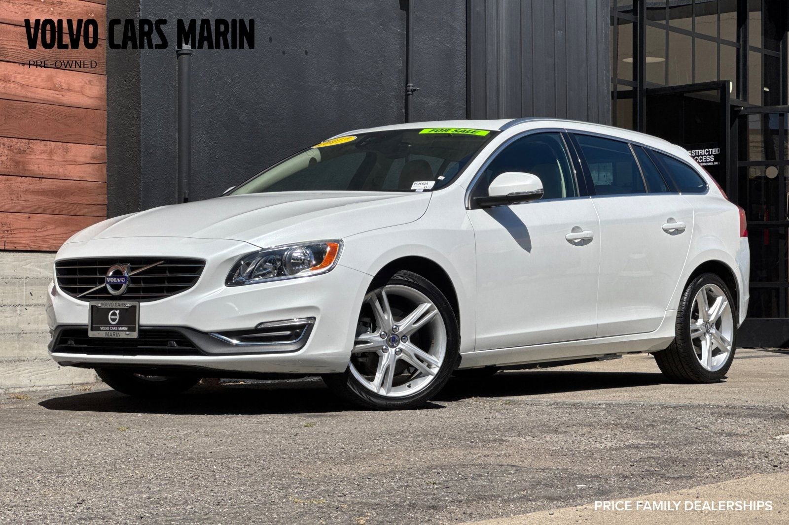 Used 2017 Volvo V60 T5 Premier w/ Convenience Package