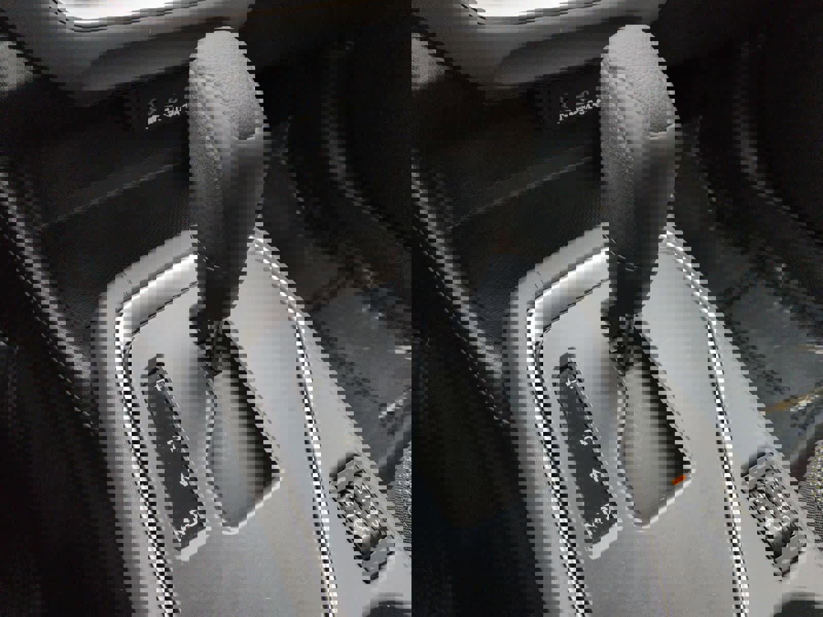 Certified 2024 Subaru Crosstrek 2.0i Premium image 34