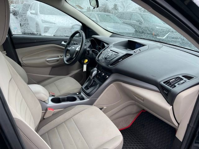 Used 2015 Ford Escape SE image 11