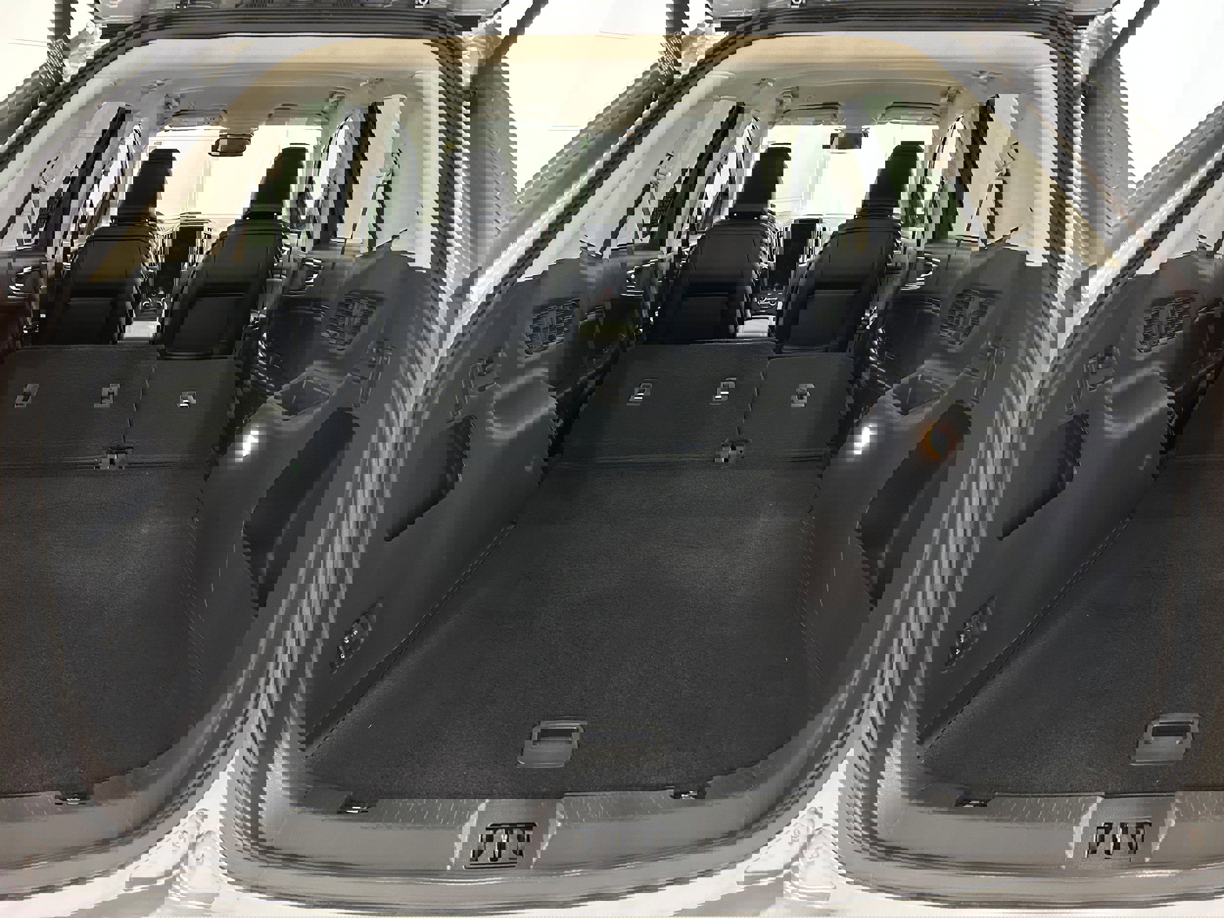 Used 2022 Ford Edge SEL w/ Convenience Package image 32