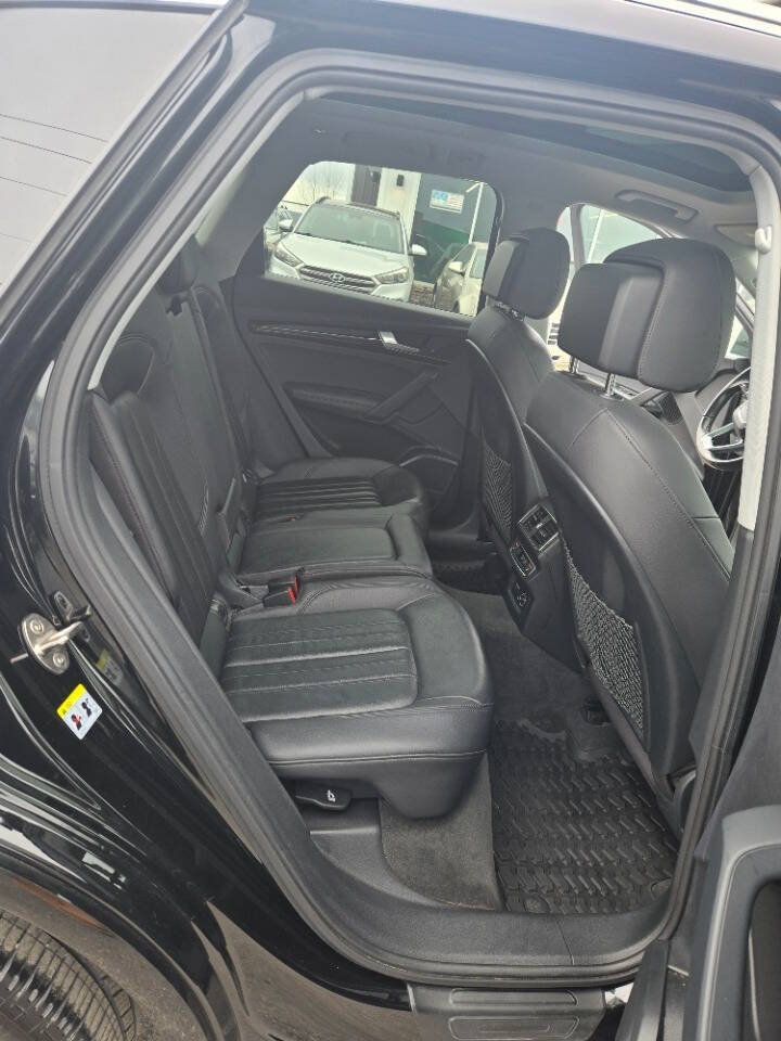 Used 2019 Audi Q5 2.0T Premium Plus w/ Premium Plus Package AWD/4WD image 27