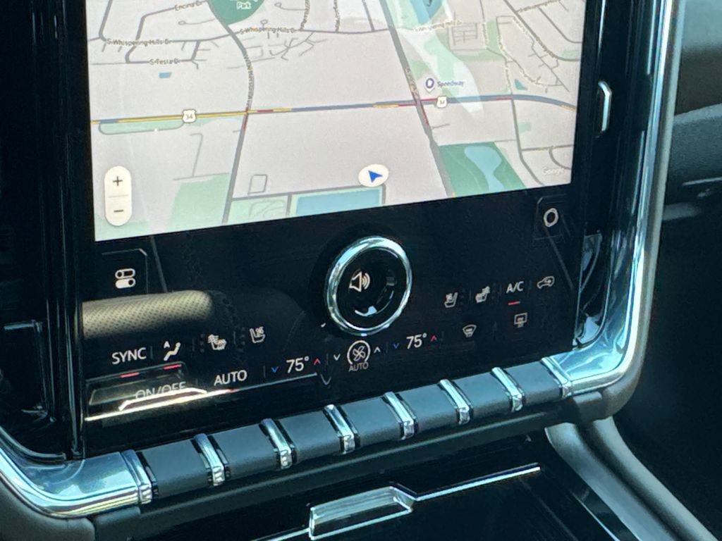 New 2026 GMC Yukon XL Denali Ultimate AWD/4WD image 39