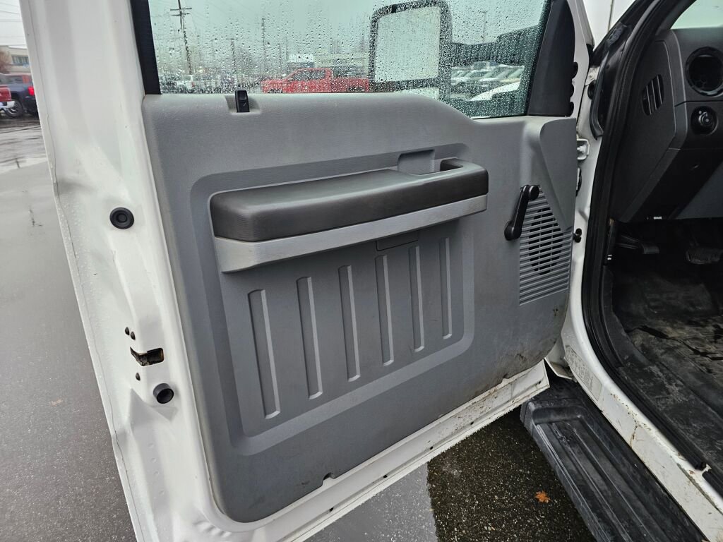 Used 2016 Ford F450 XL w/ Snow Plow Prep Package image 15