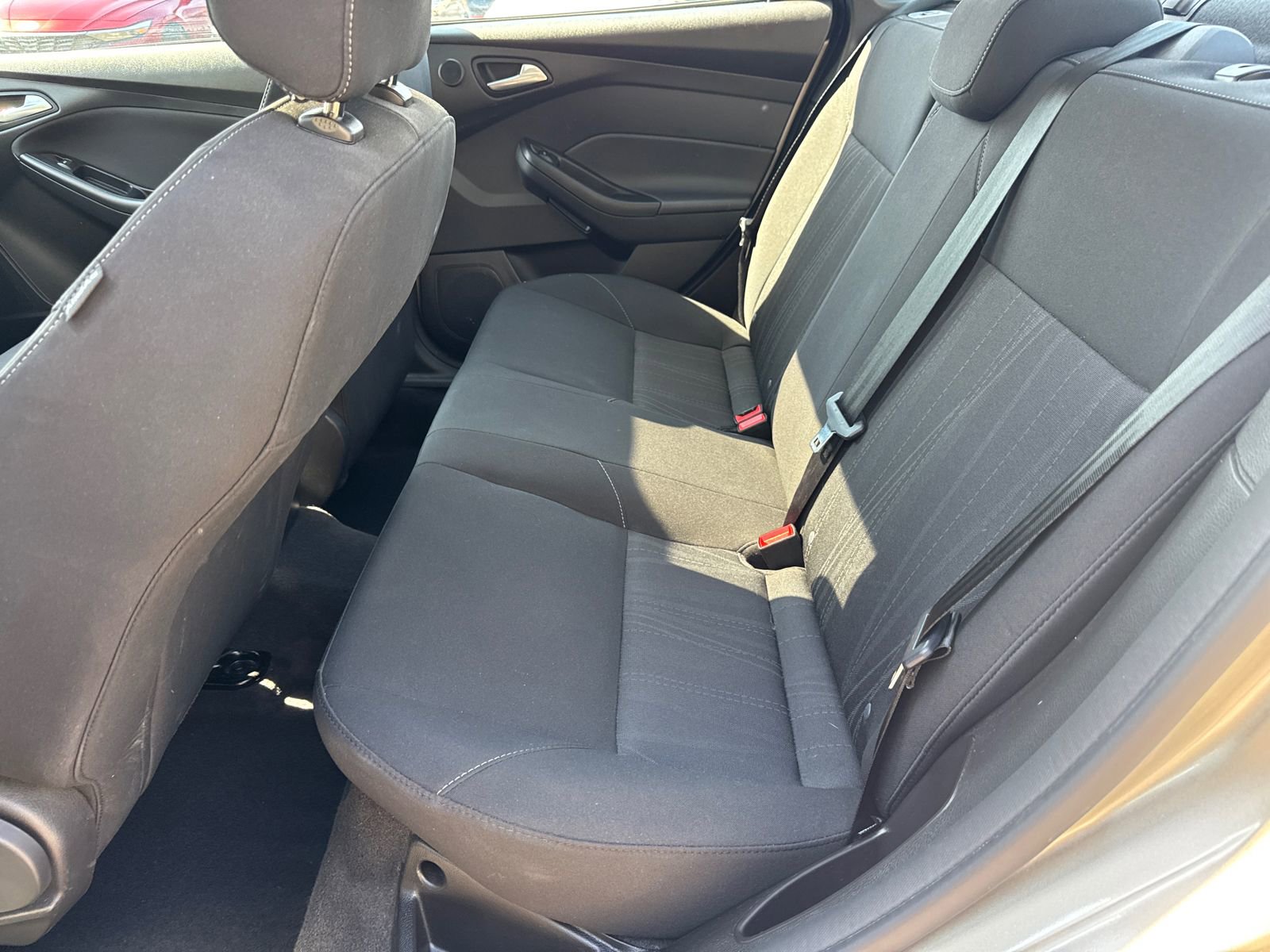 Used 2018 Ford Focus SEL FWD image 20