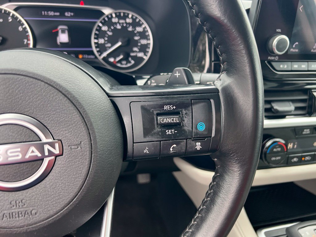 Used 2024 Nissan Pathfinder SV AWD/4WD image 40
